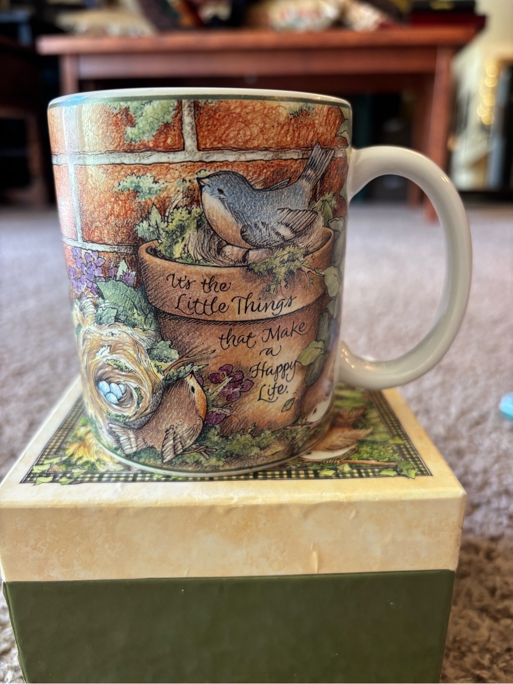 Collector Mug NIB “Its the Little Things that Make a Happy Life” Vintage